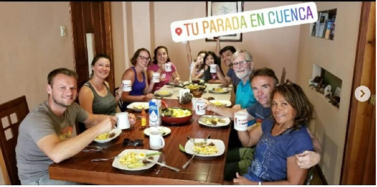 Casa De Huespedes Tu Parada En Κουένκα Εξωτερικό φωτογραφία